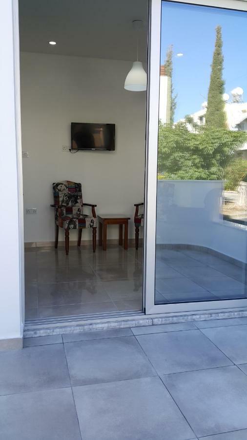 Chris'S Holiday Apt - Ayia Napa Apartment Exterior photo